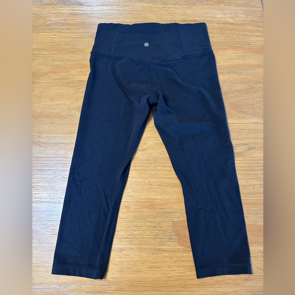 Athleta Ultra High Rise Elation Capri Black Leggings